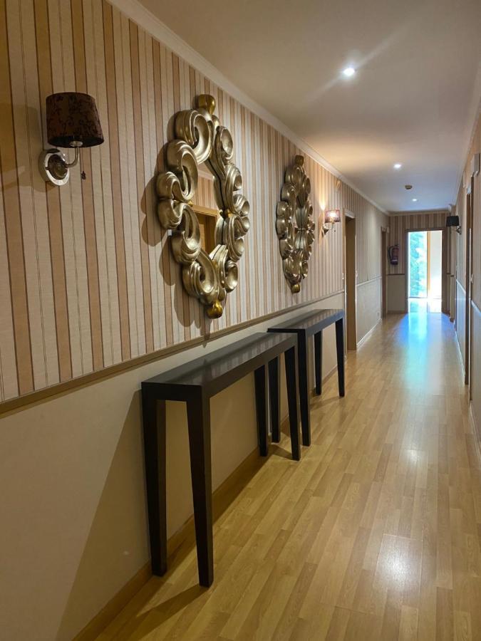 Hotel Av Apartamentos Lobios Kültér fotó