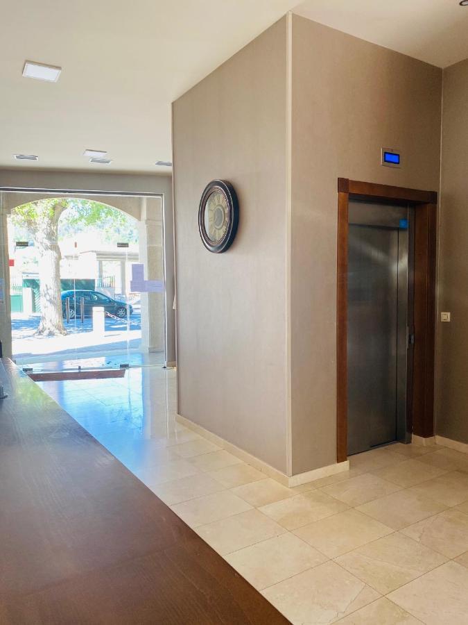 Hotel Av Apartamentos Lobios Kültér fotó